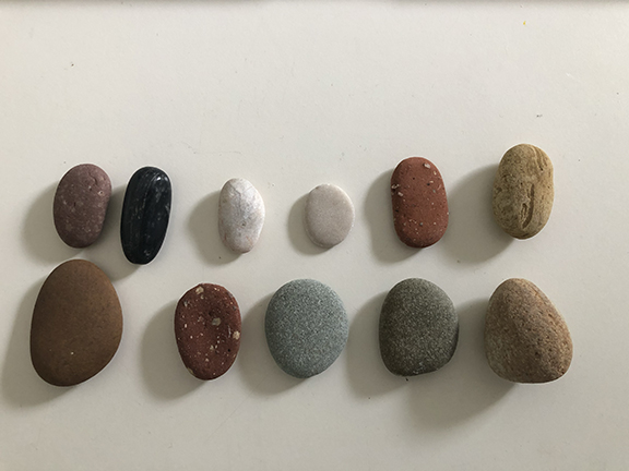 Images 1752345081 small rocks